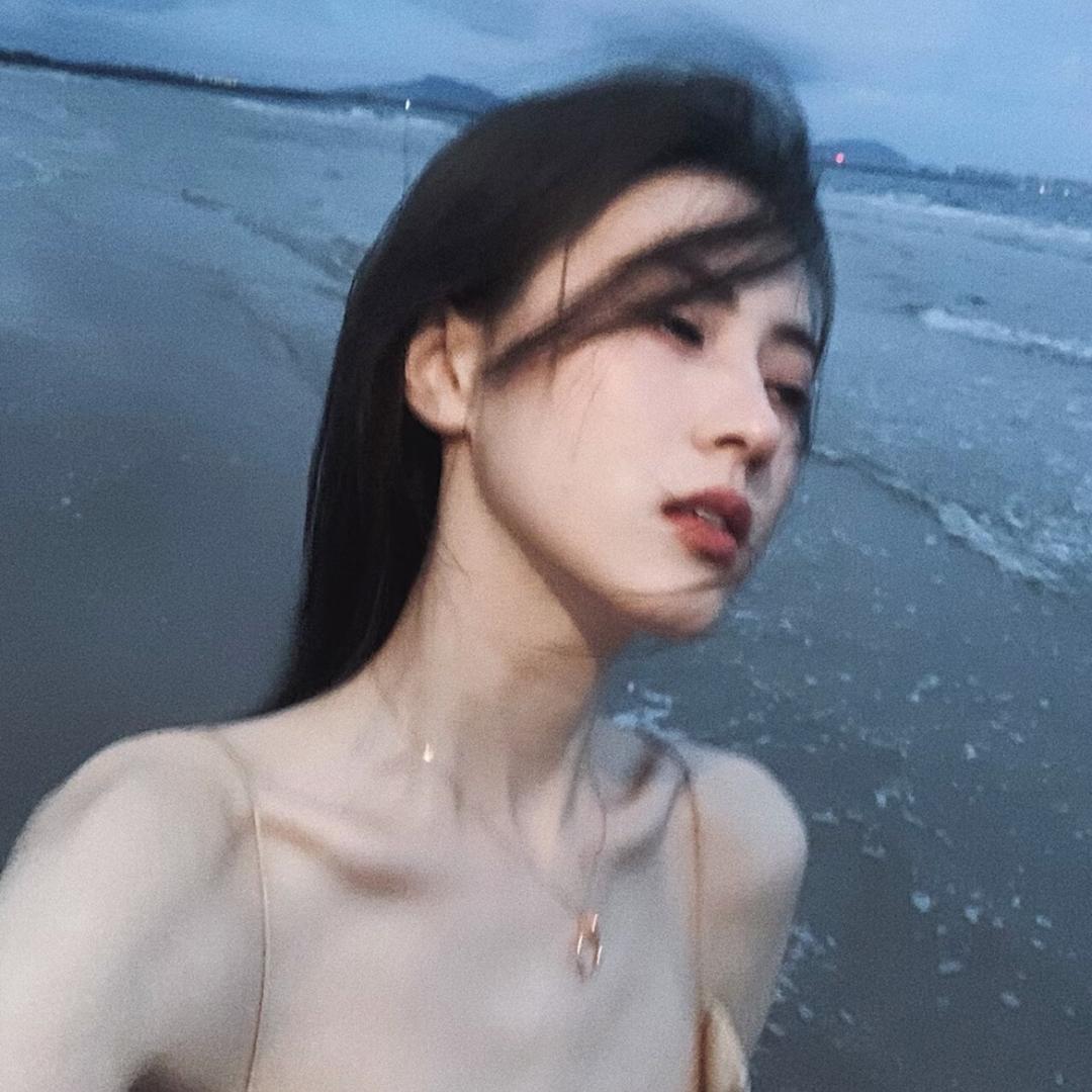 小鹿糖糖
