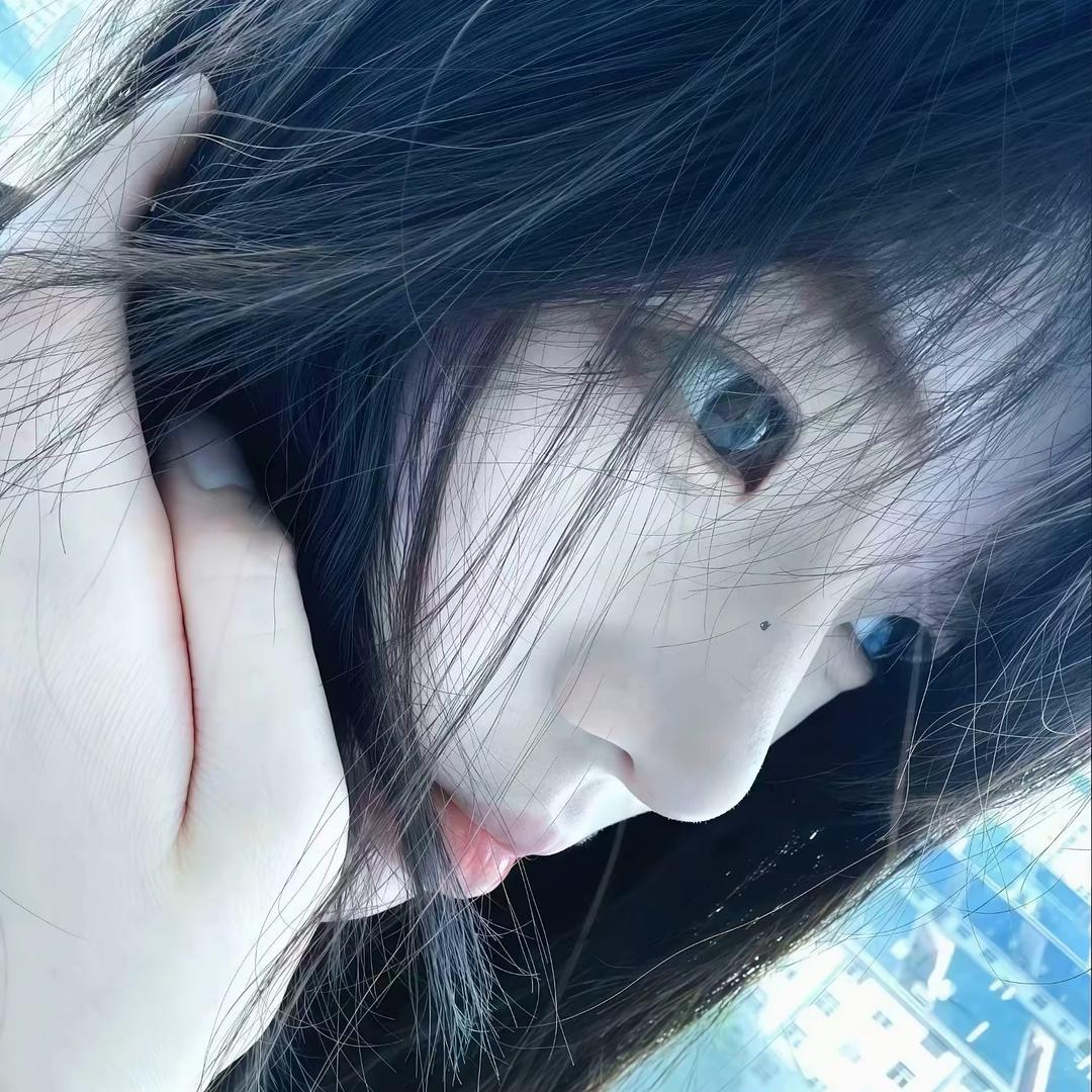 半透明.