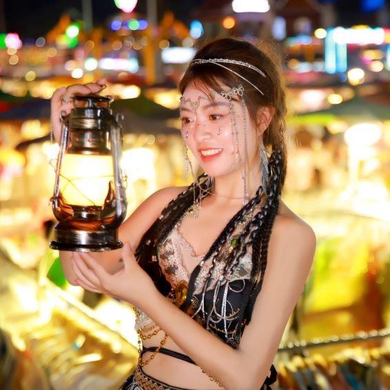 小艳艳（618）🌻