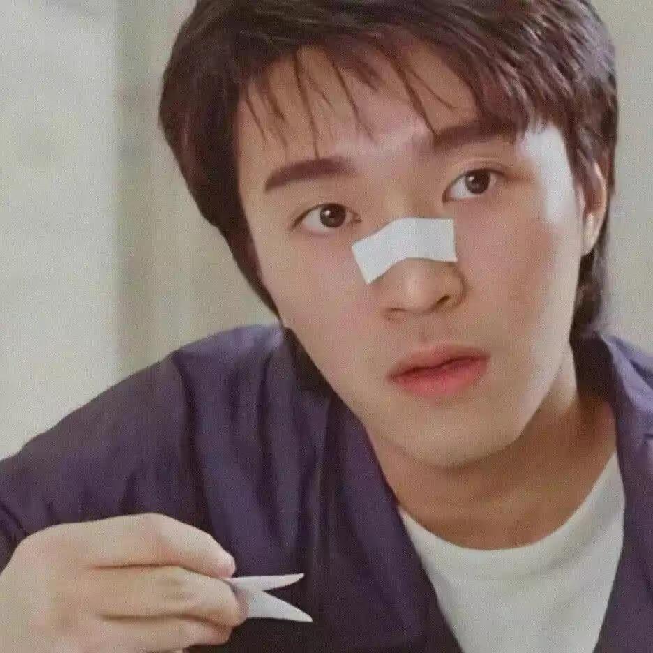 不是航子_