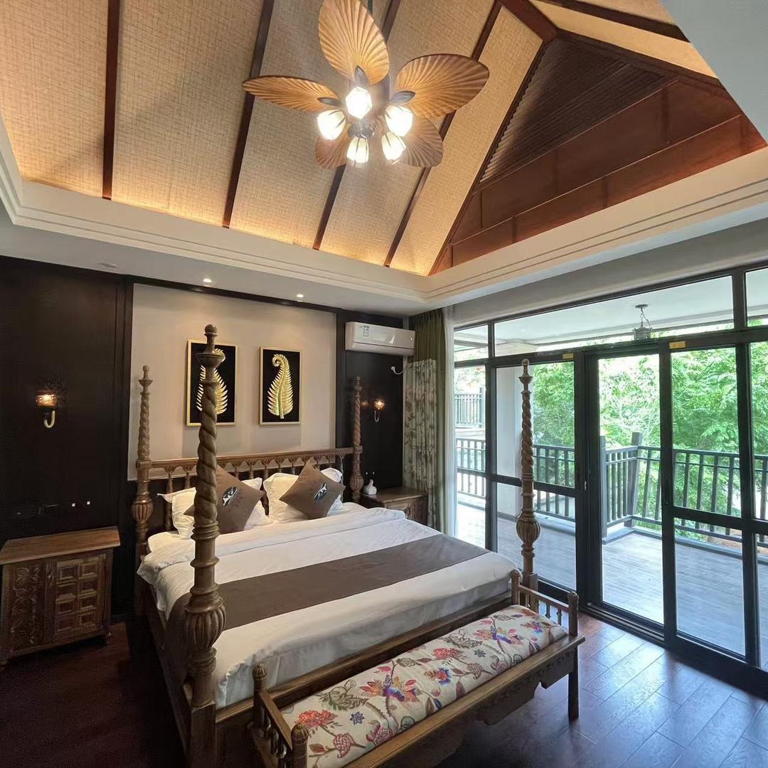 景洪市山野云间民宿官方号