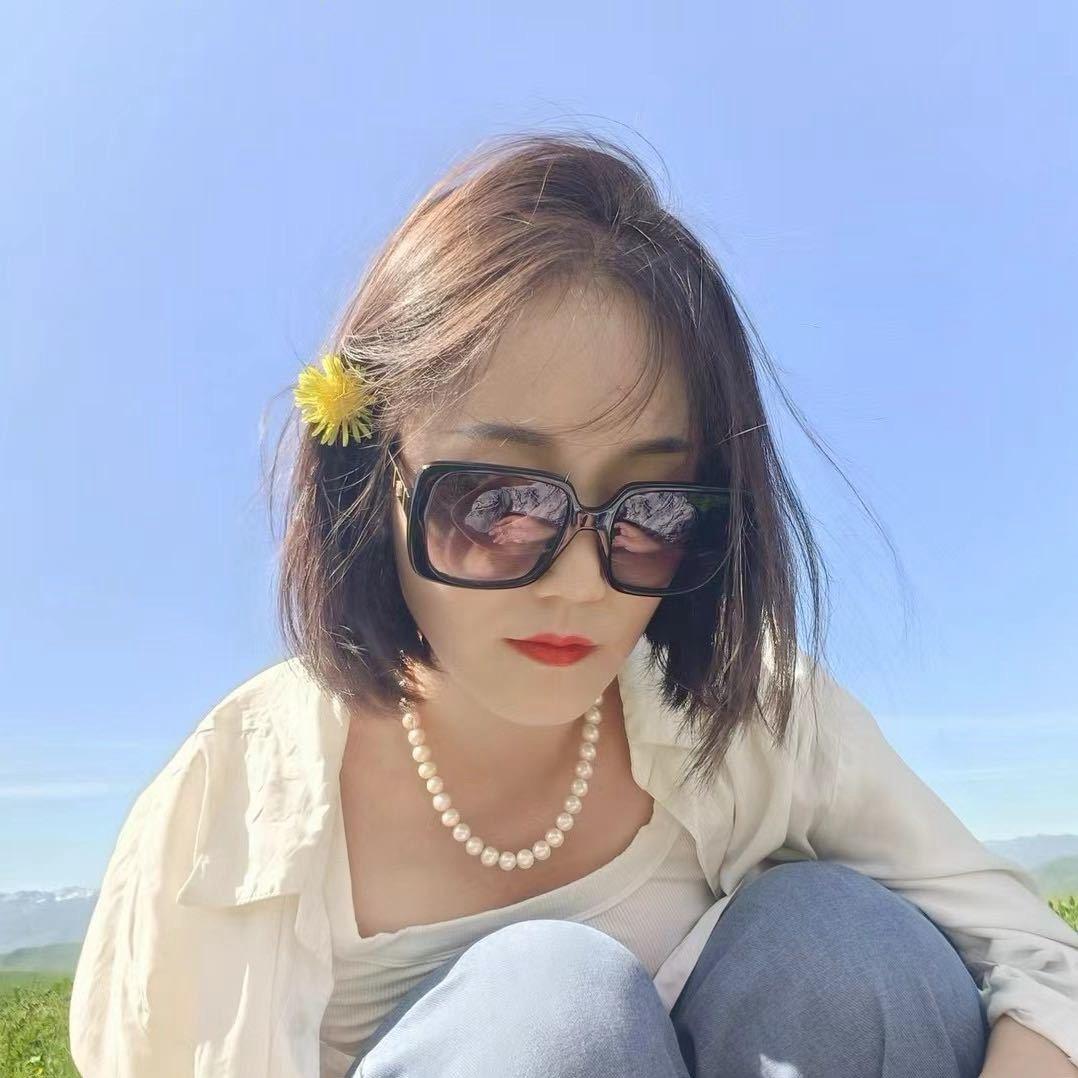 搬砖的姑娘小小杜😊