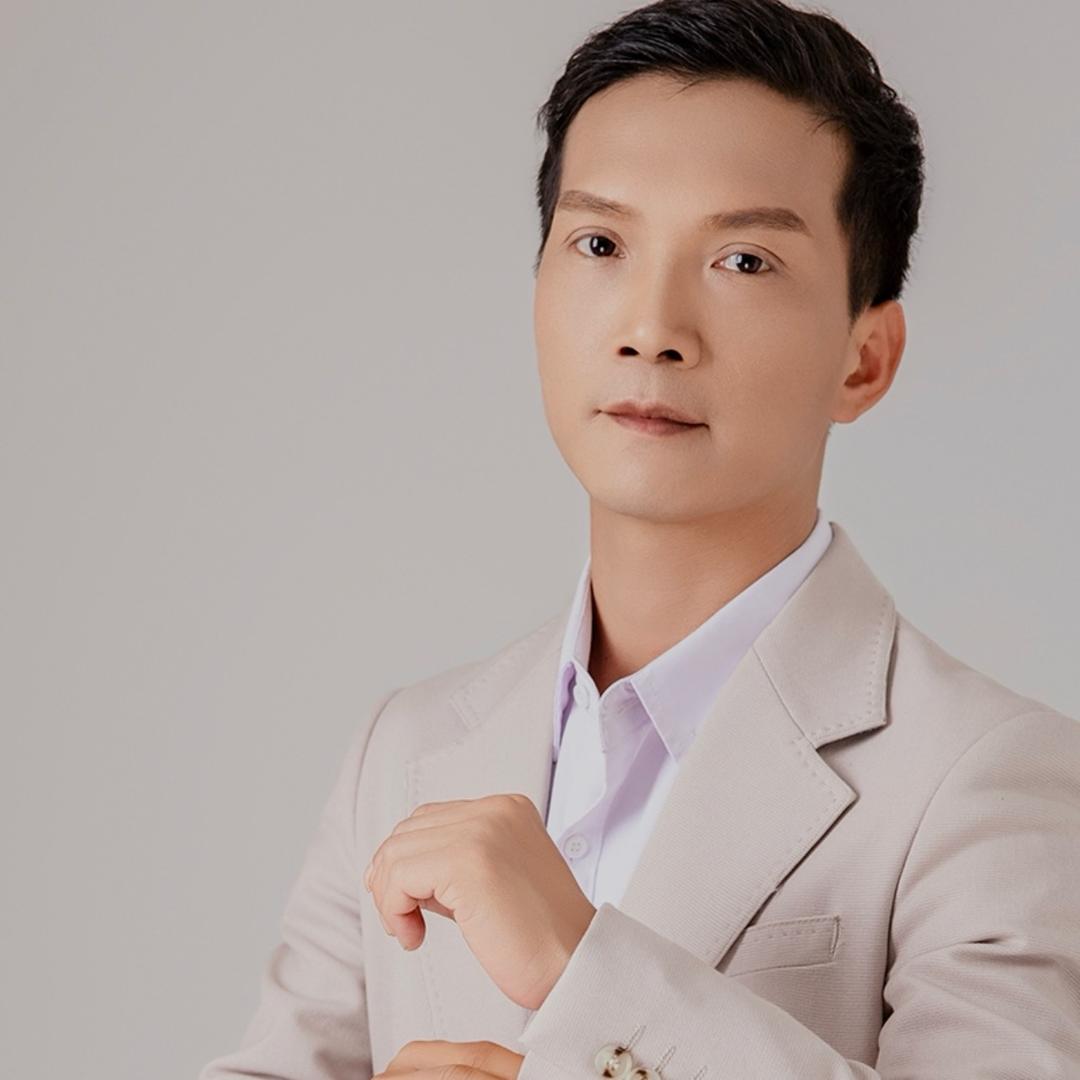 亿斯莱定制家具厂～梁敏