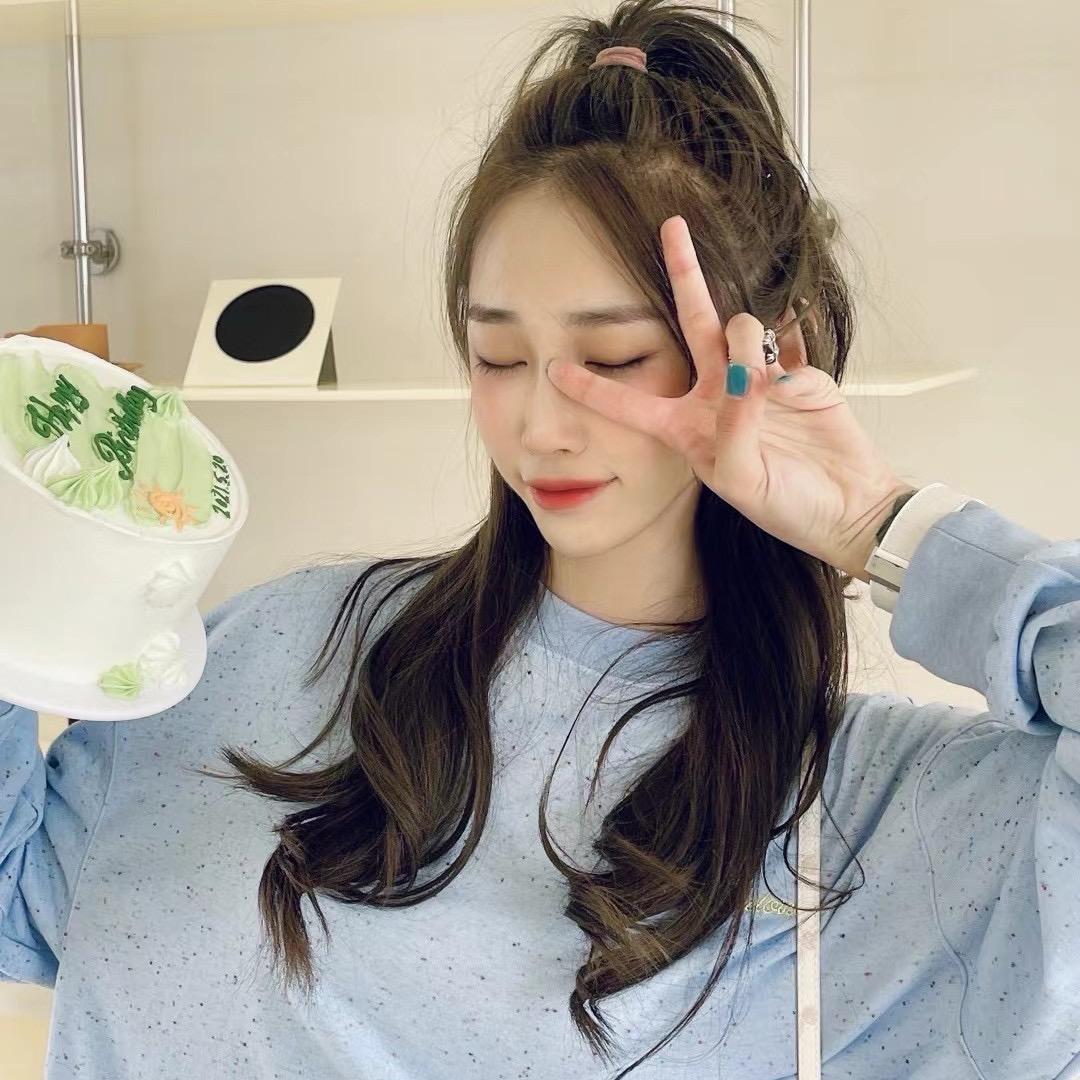 不理理穿搭打卡