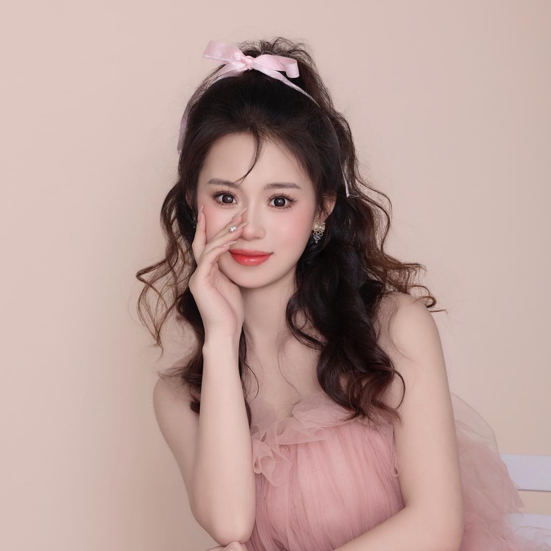 小陈.