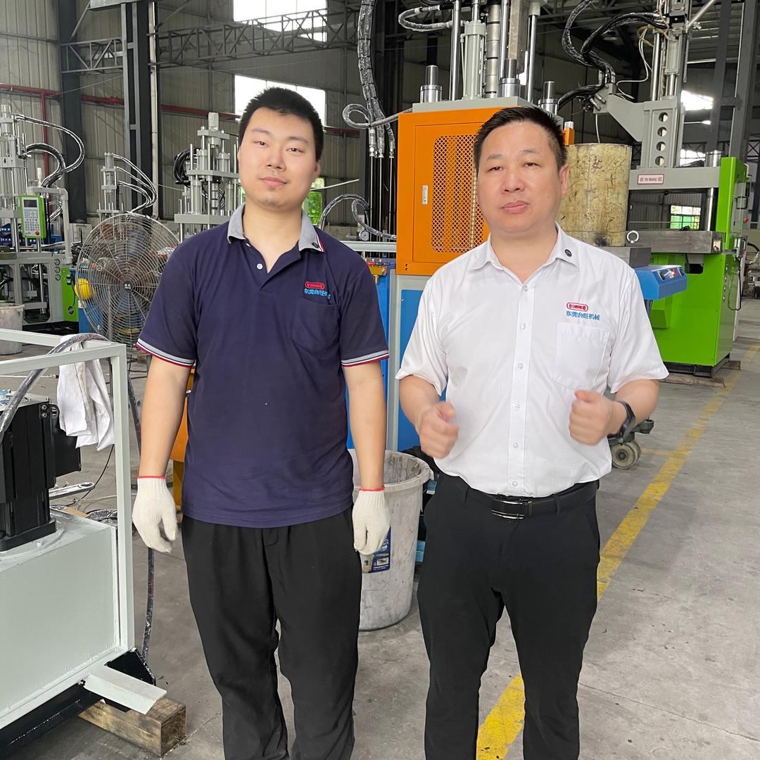 台旺注塑机-李百川