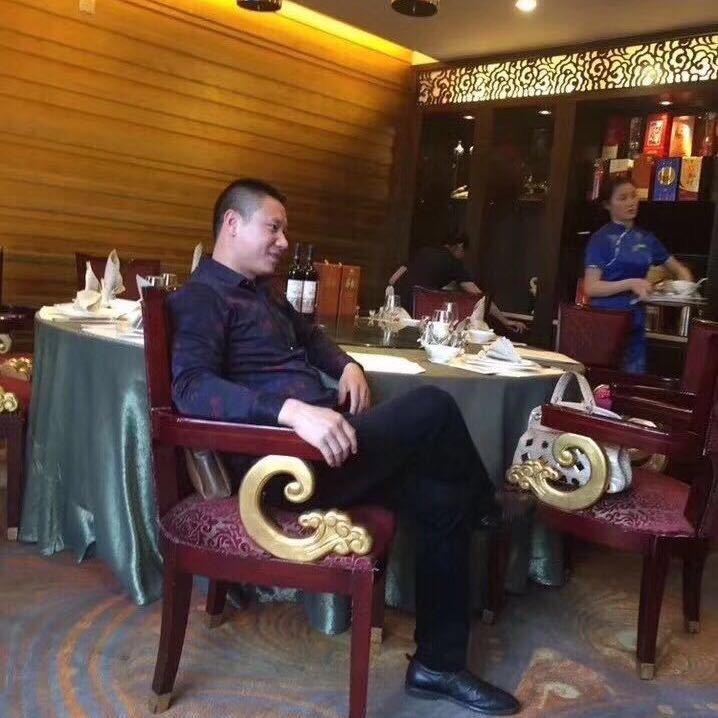 泸州亢氏酒业有限公司