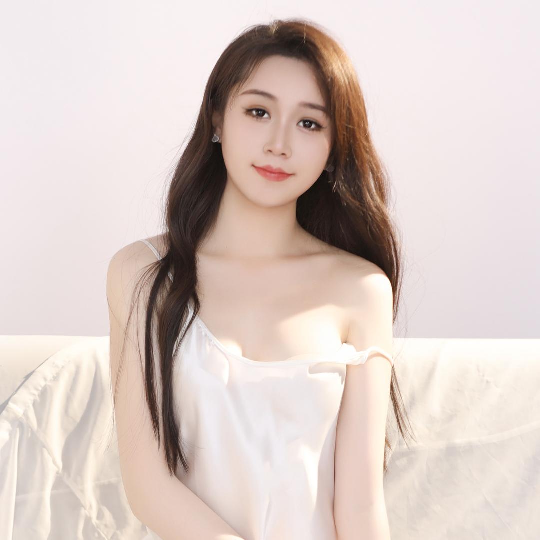 爱盘串的朵～
