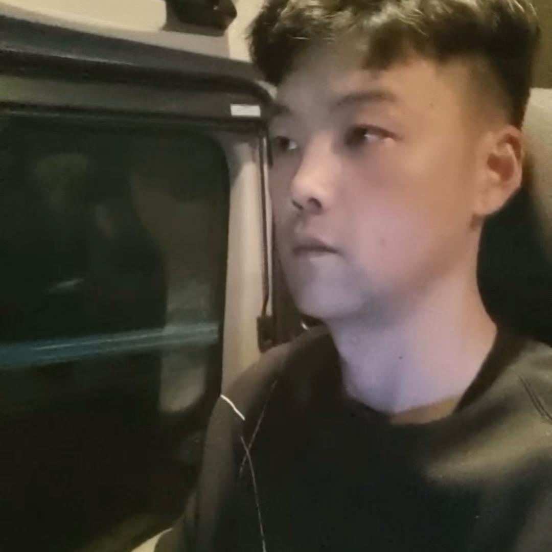 张 小文