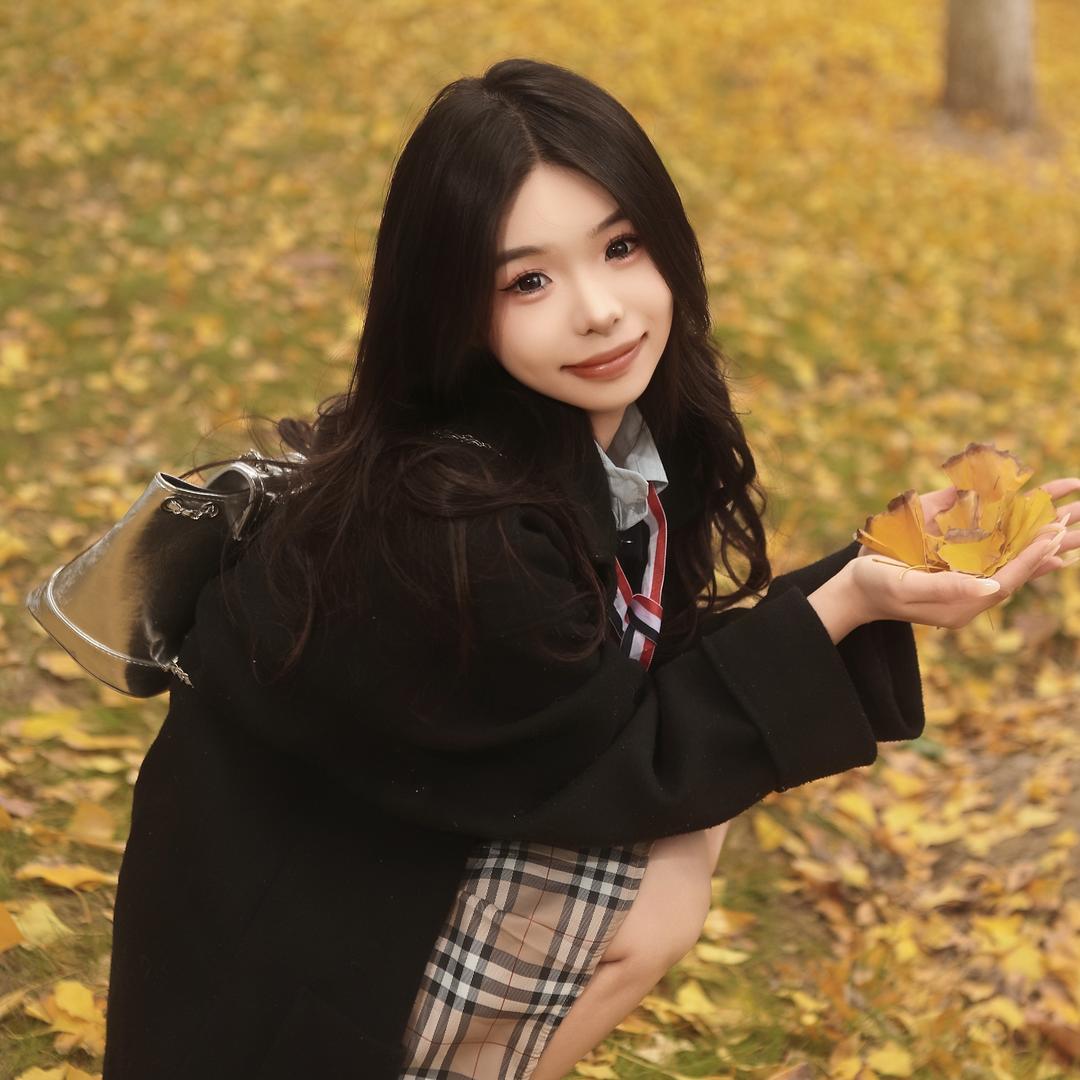 小美.