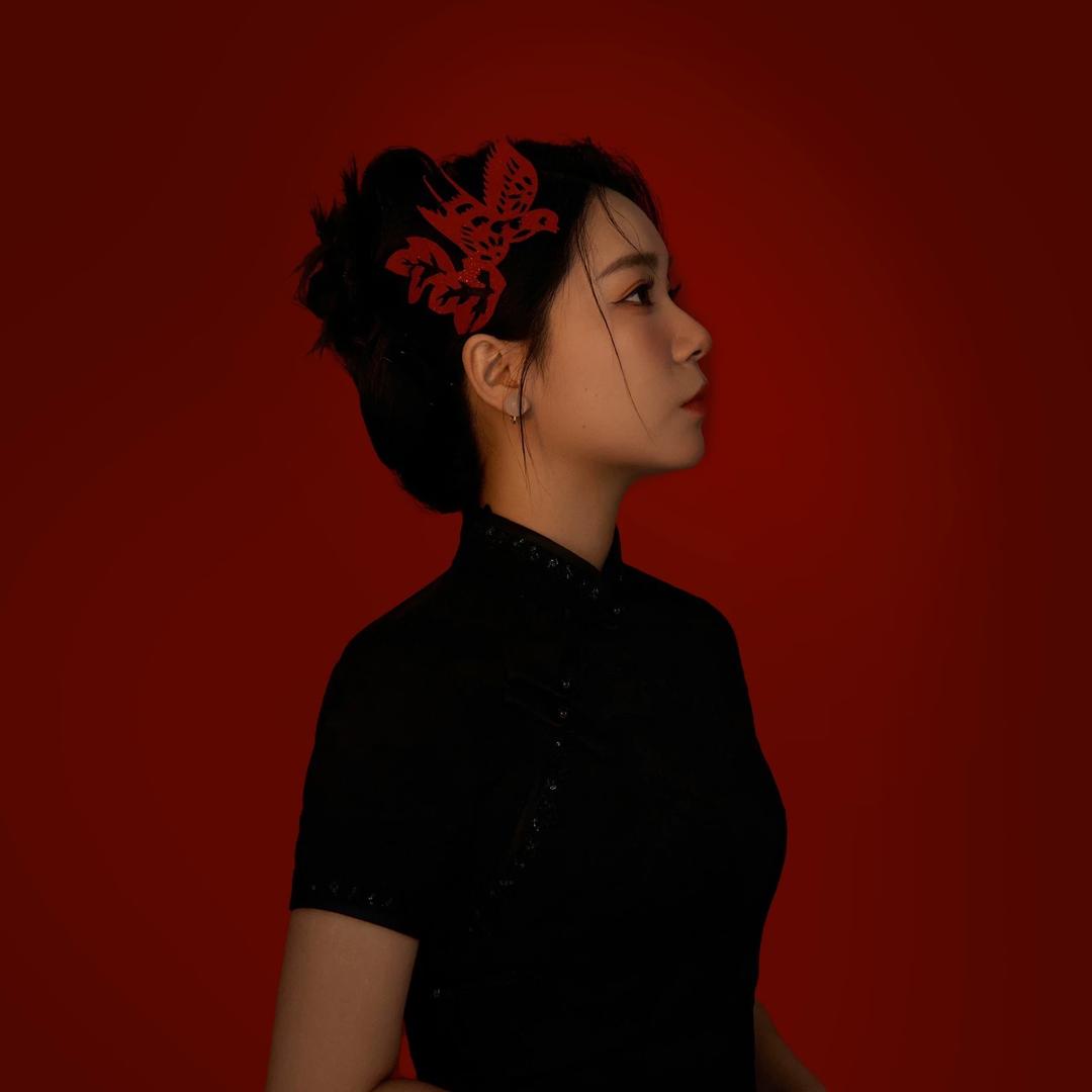 奶思兔米邱女士