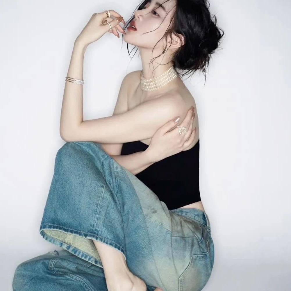 鱼尾纹