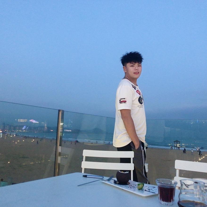 迟早.