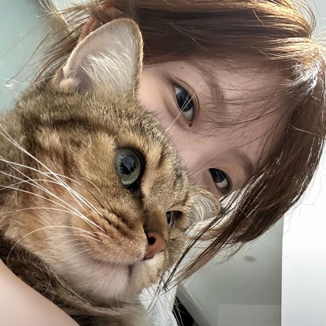 小美.