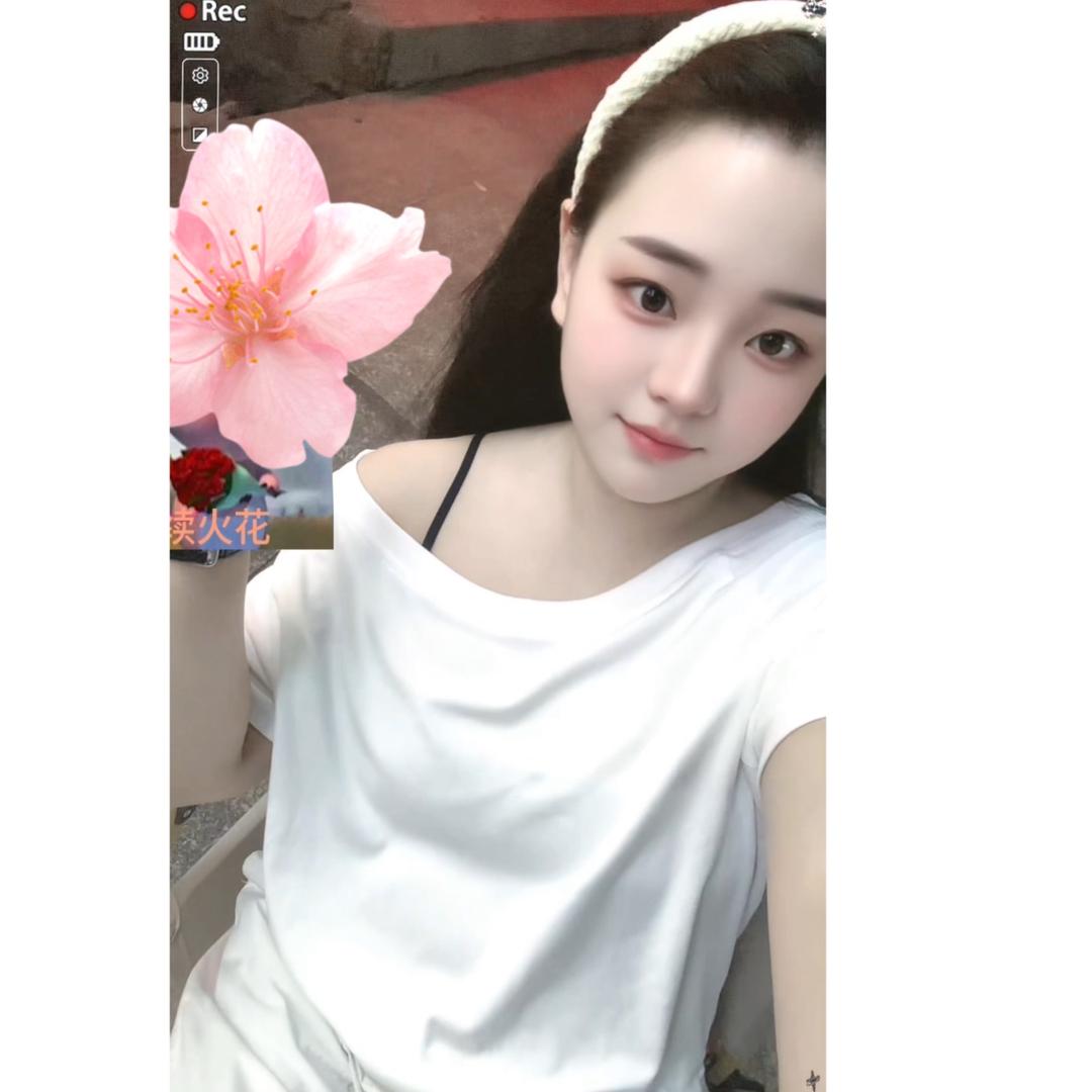 @静静吖🐷🎀