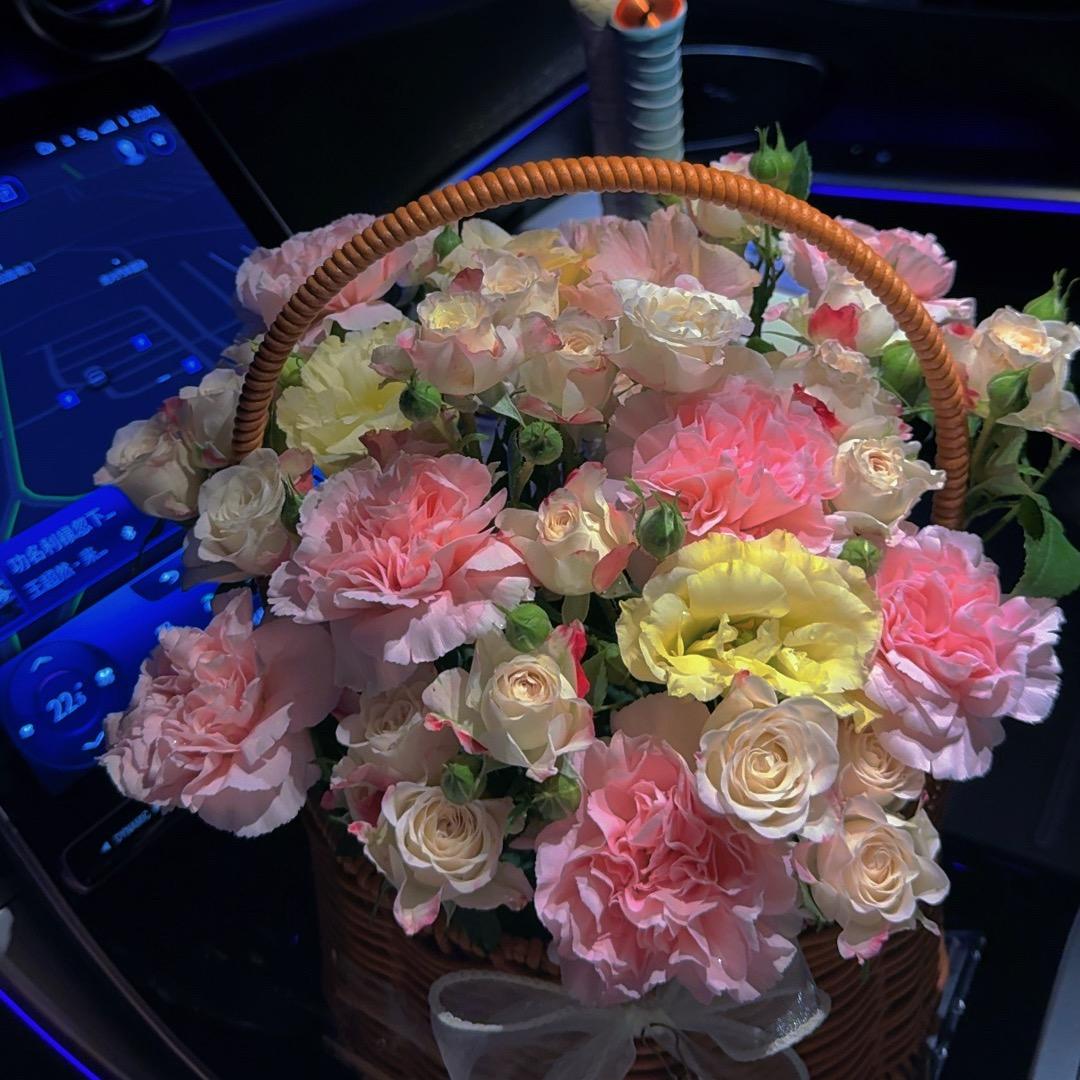 珂尼娜品牌《欢姐》此号不再用换小号直播了