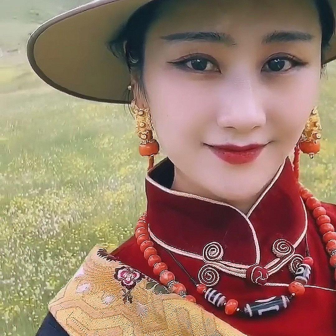 བོད🪷 理塘姑娘