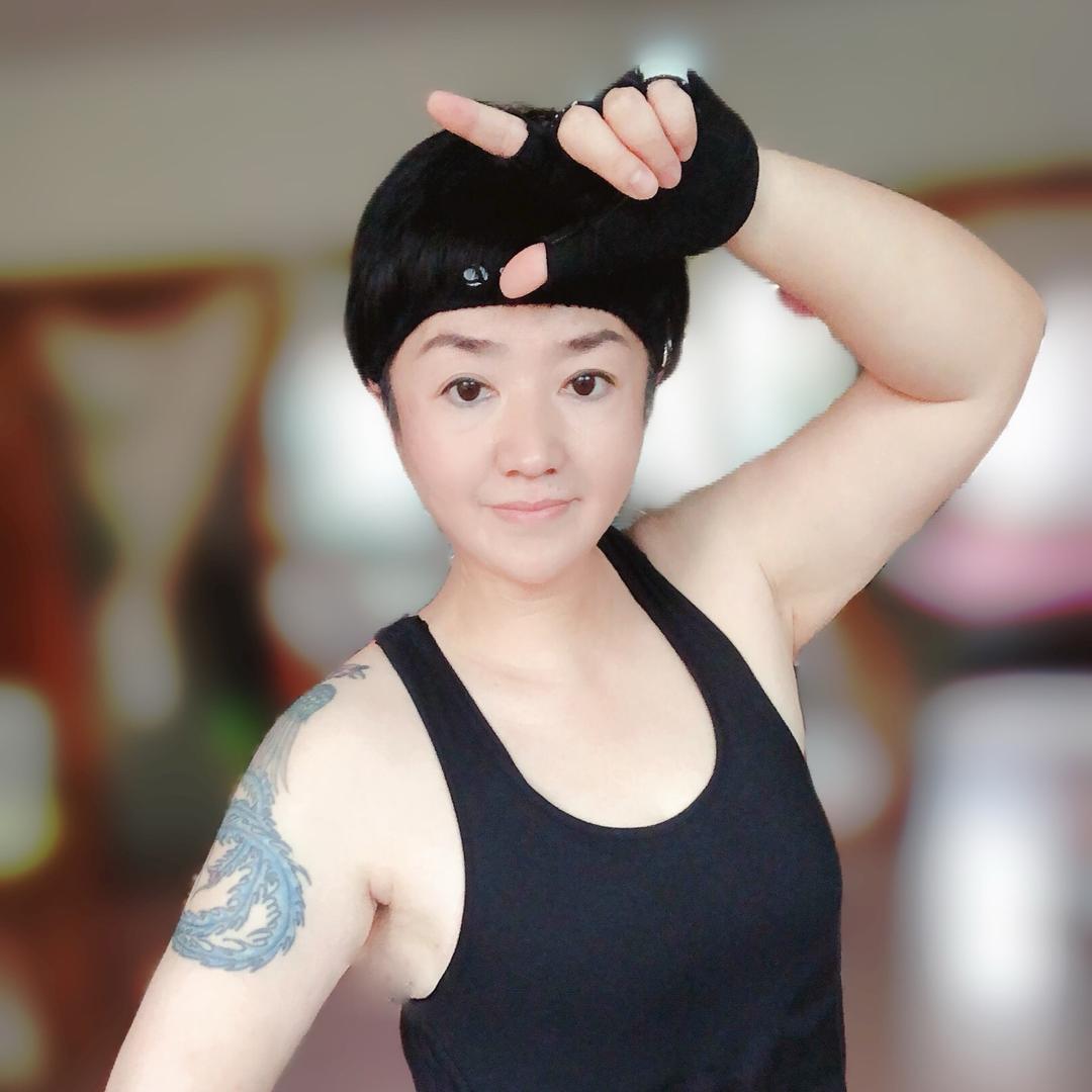 爱运动的拉风姐