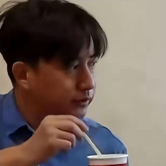 唉我出去点男模结果点到crush