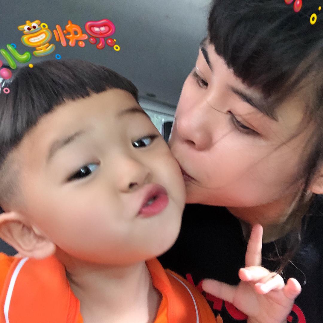 蛋黄妈咪