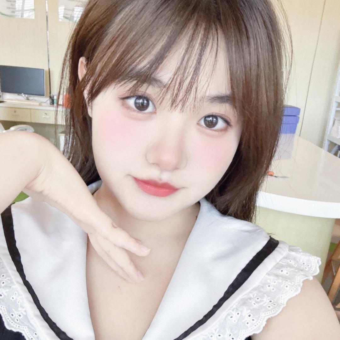 小冰同学👧