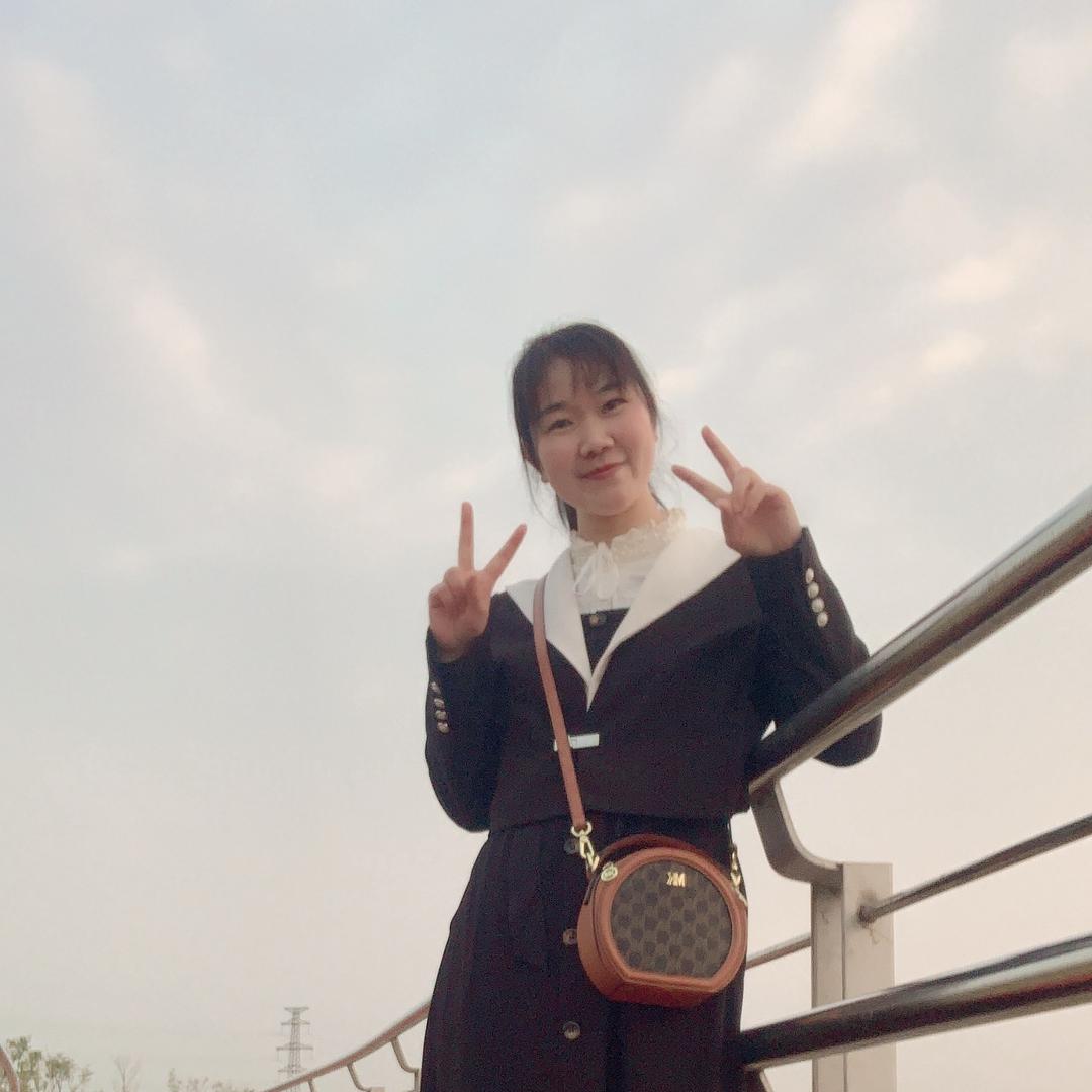 张大茜吖