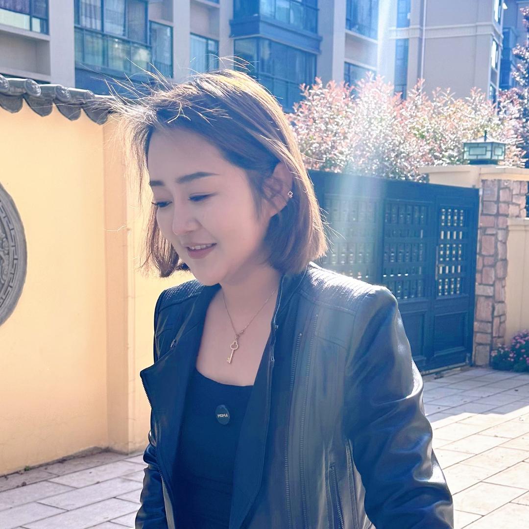 佳姐的朋友圈