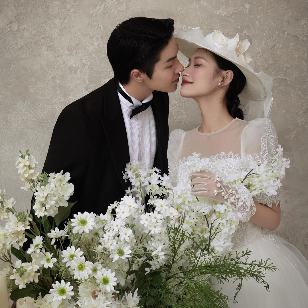 蔚县化妆师-艾玛