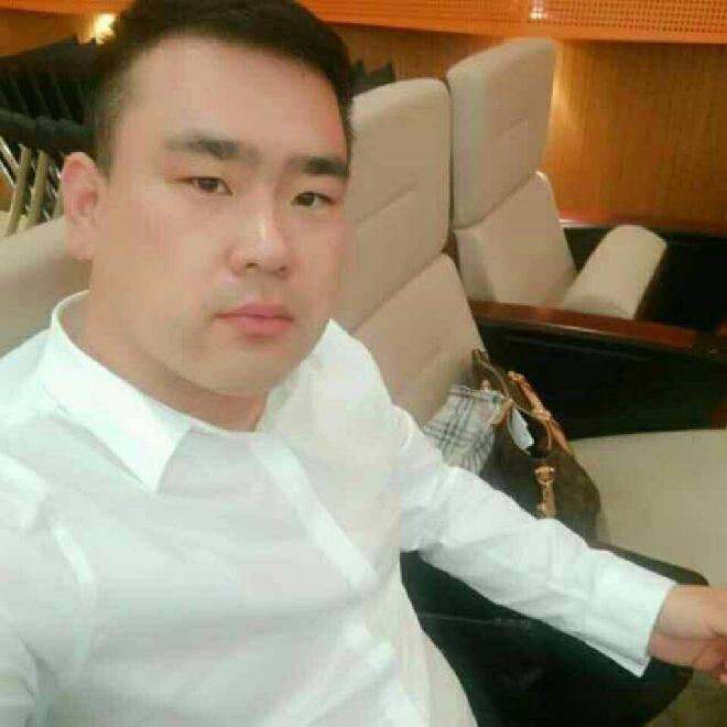 诚实守信✉️老张 (卡卡的卡)