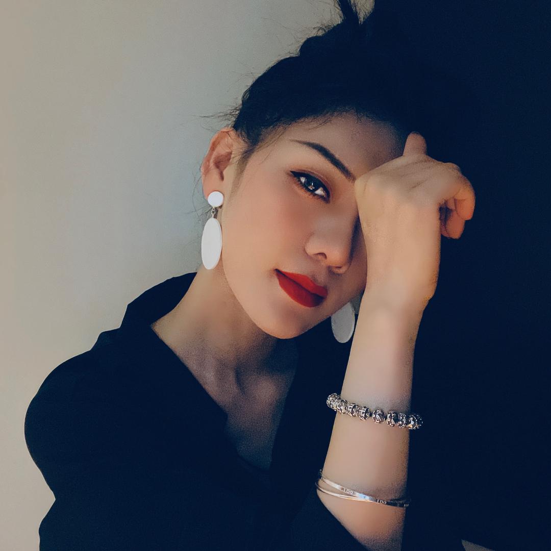 是艺迪吖