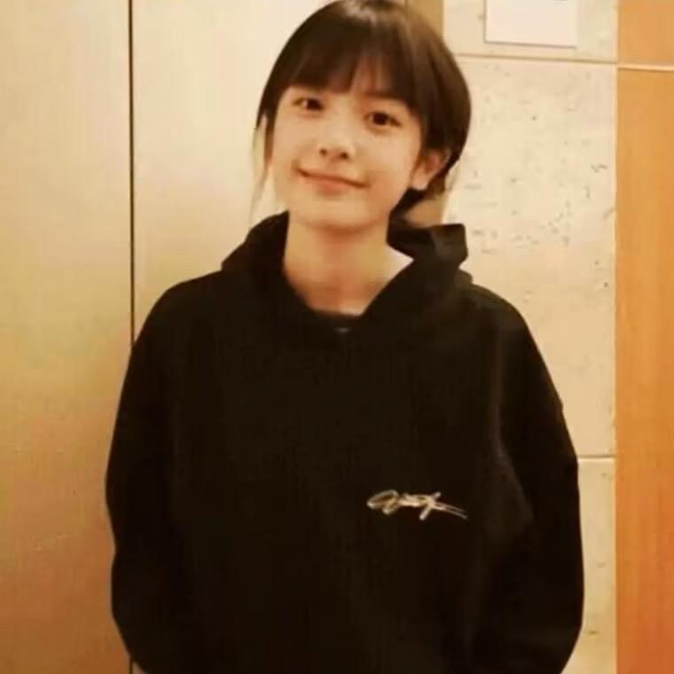 头发又又又炸毛了