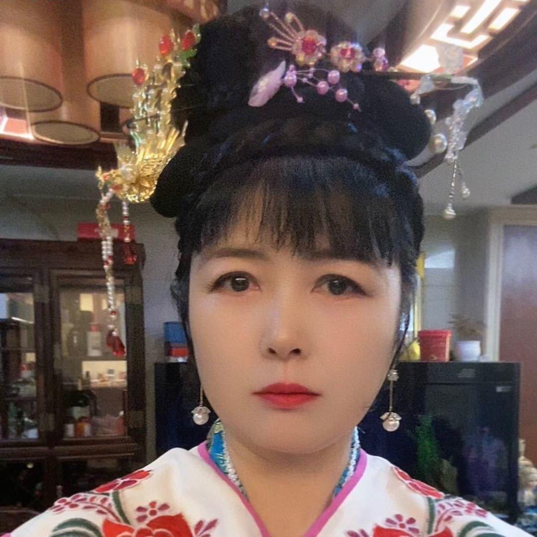 浦云丽
