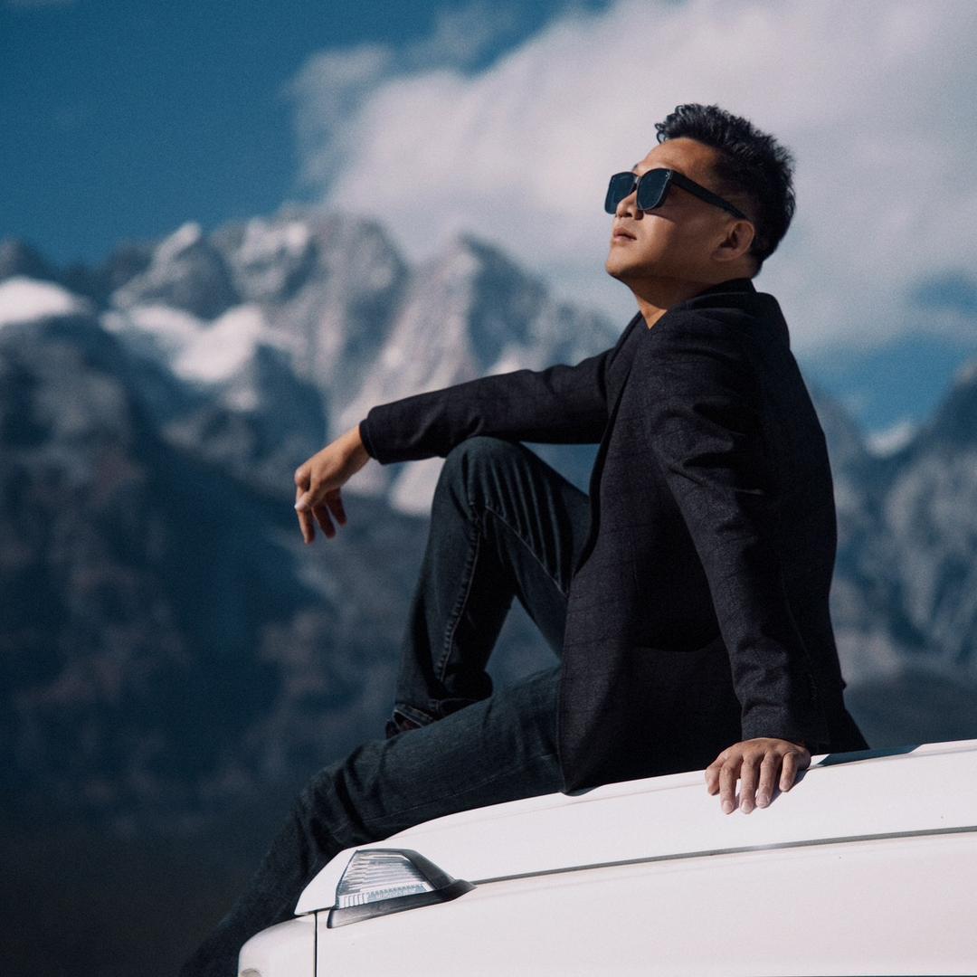 柏雪·中国·明哥