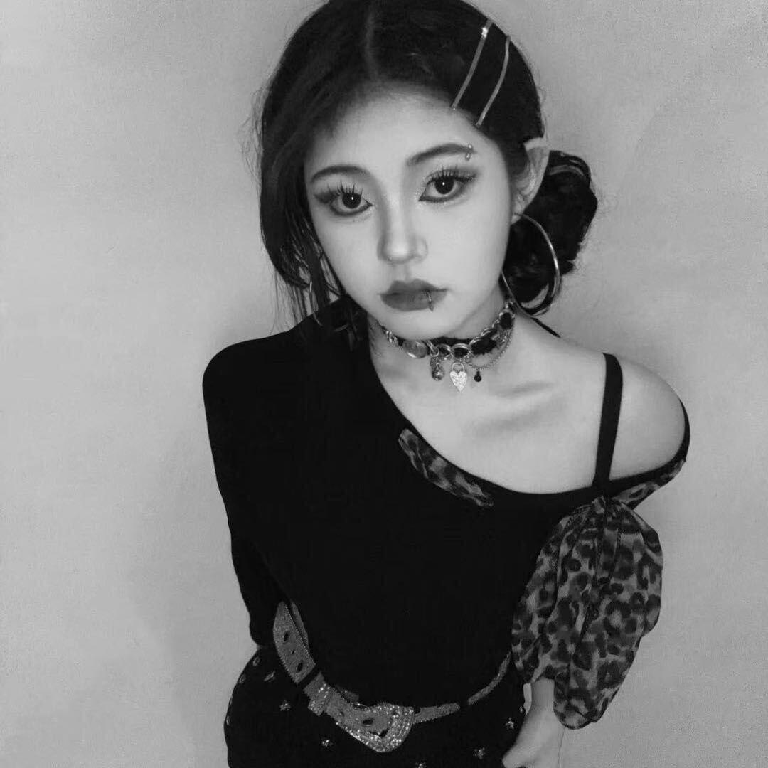 绝望鸭脖