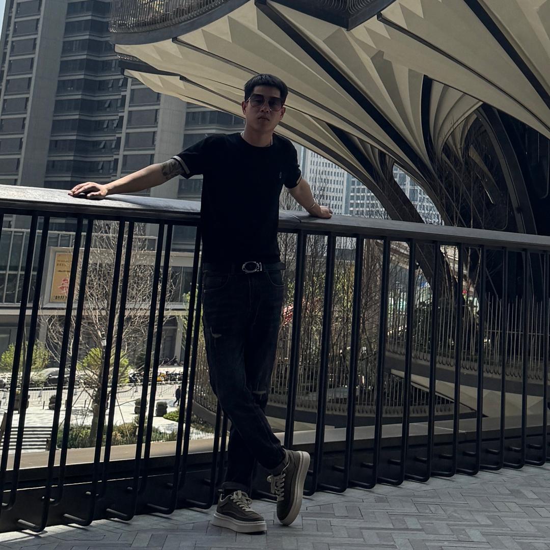唬牙🔱明哥