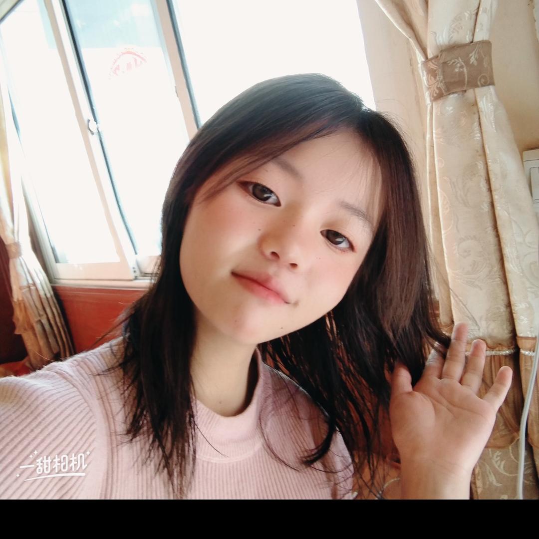 青栀白衫