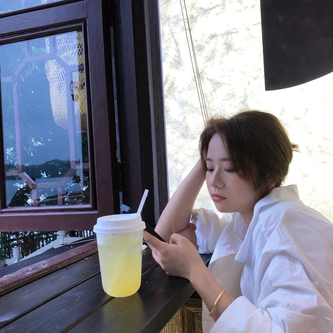 鹏莱楠楠
