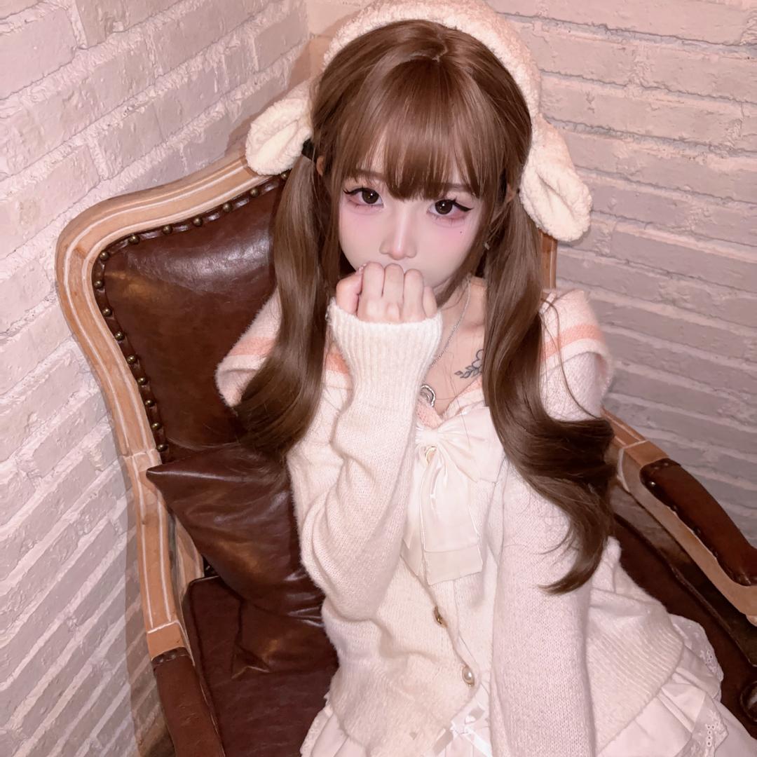 u郁小芝