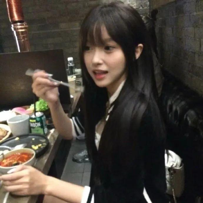 老公站街我数钱