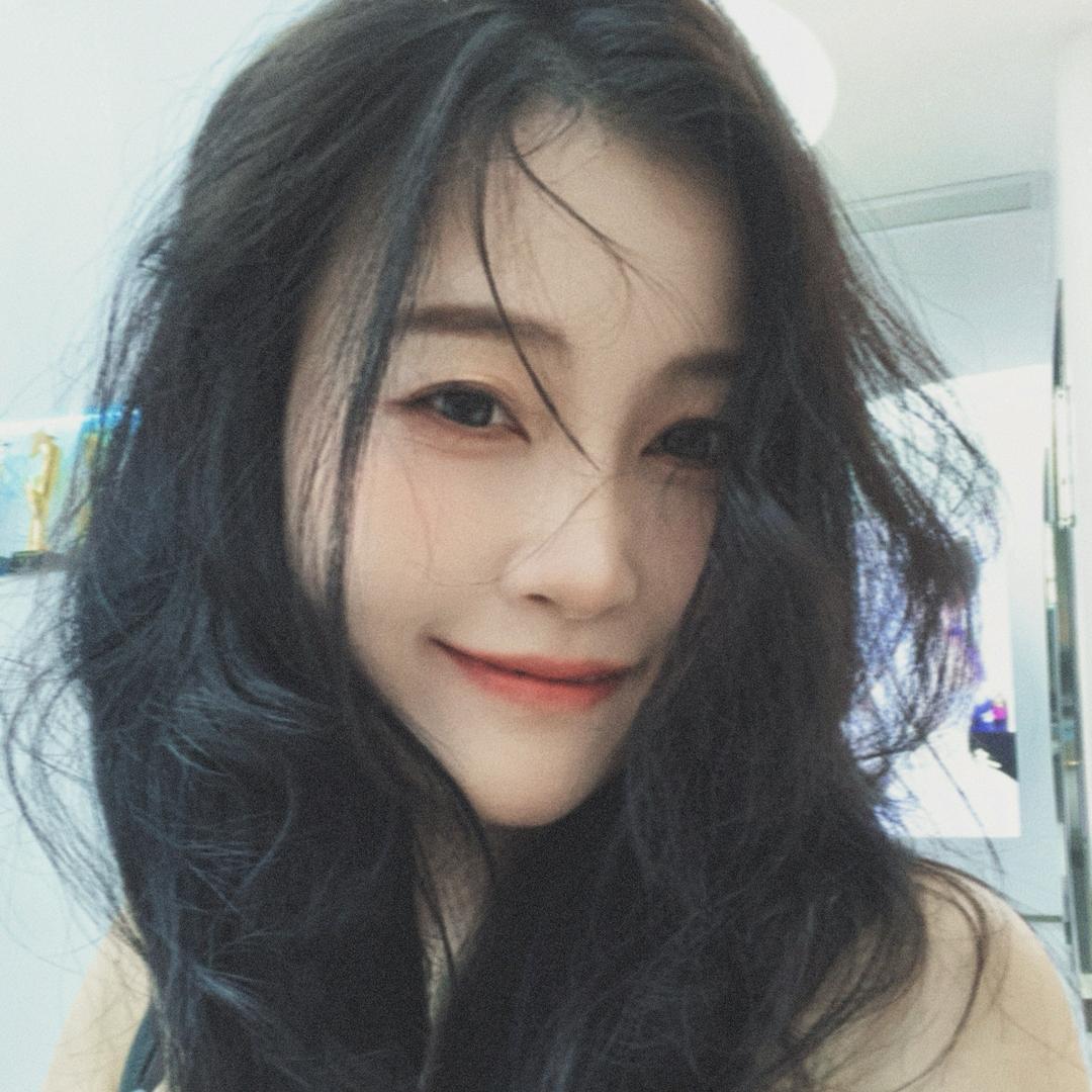 极氪Eva小姐姐
