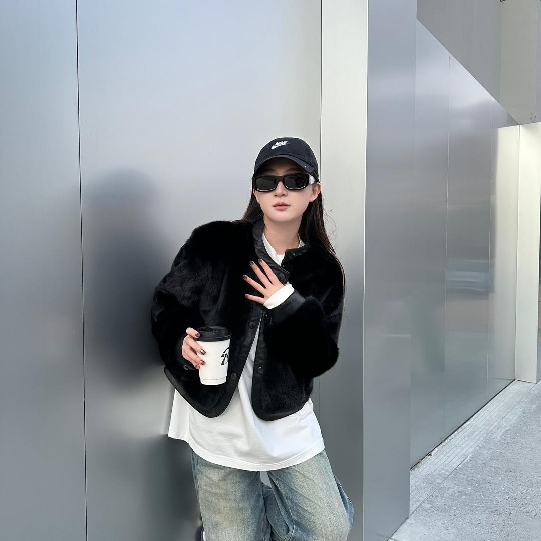 盘兔服饰