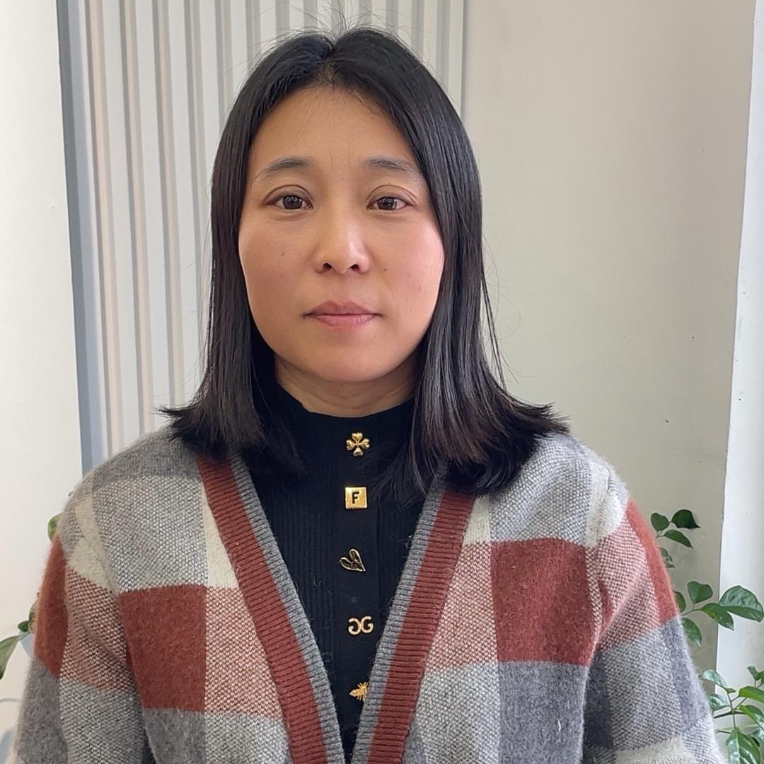 章丘做女装的小夏