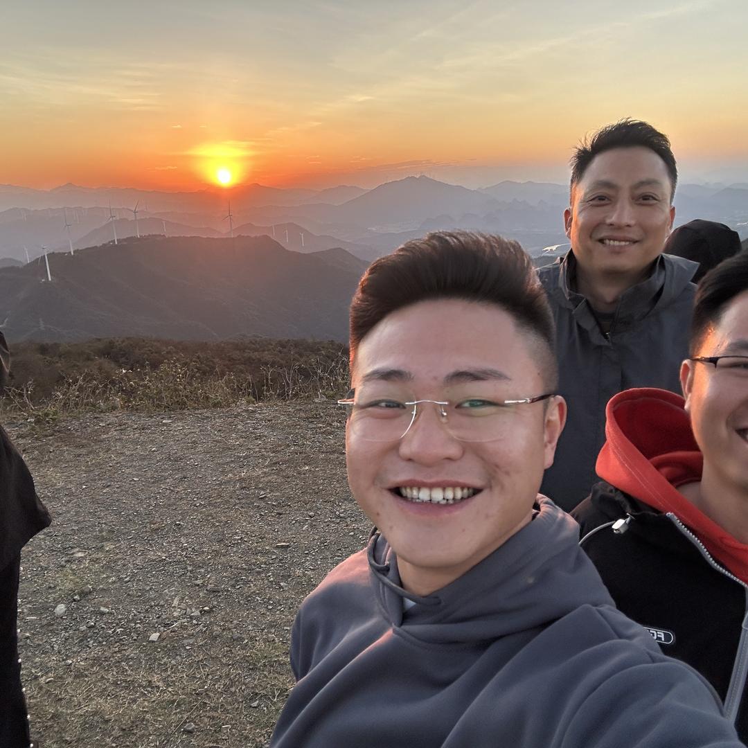 贺州市里松小汤探房