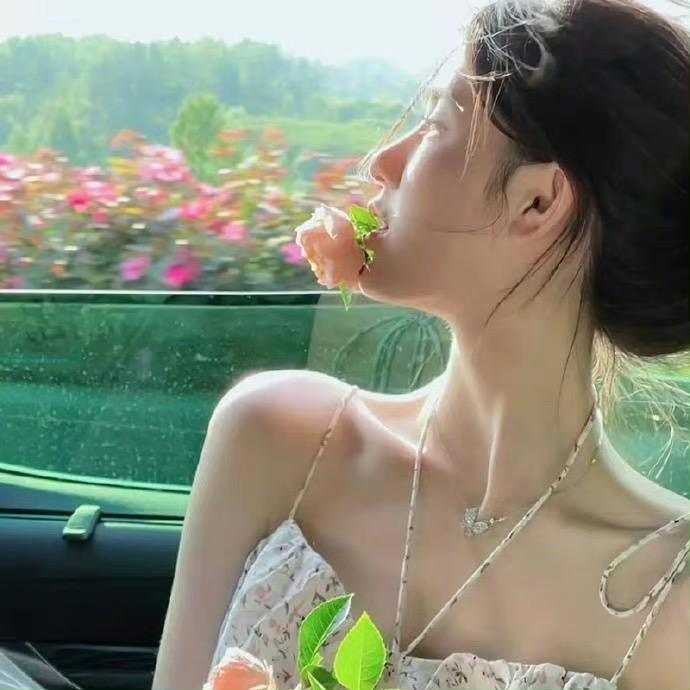 王小姐的饭搭子