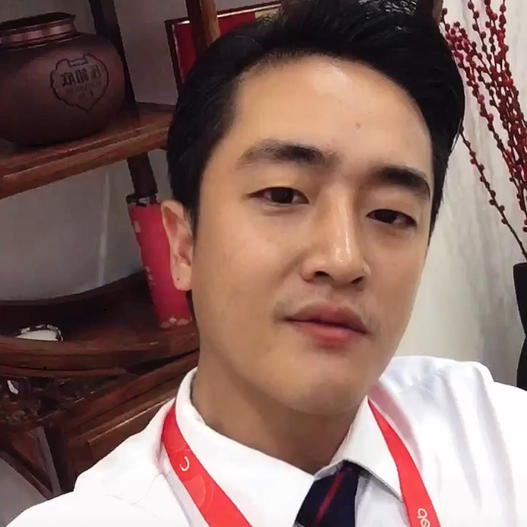 封号中 威 1258040090