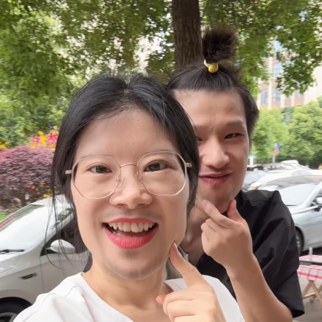 黑吖煲外卖信息咨询