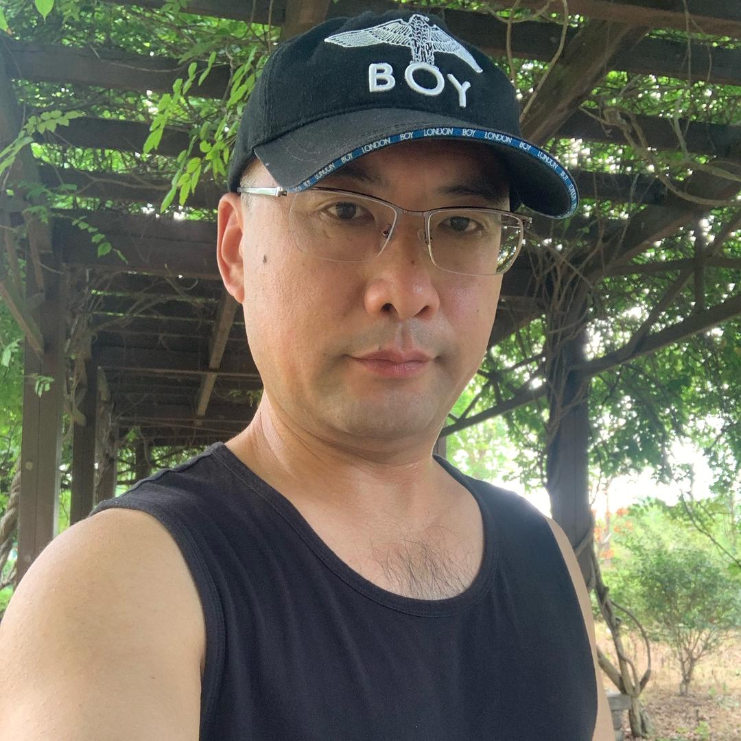 龙哥爱健身