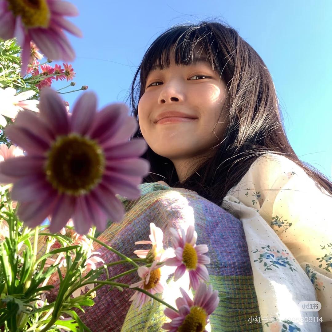 小熊藏在兜里