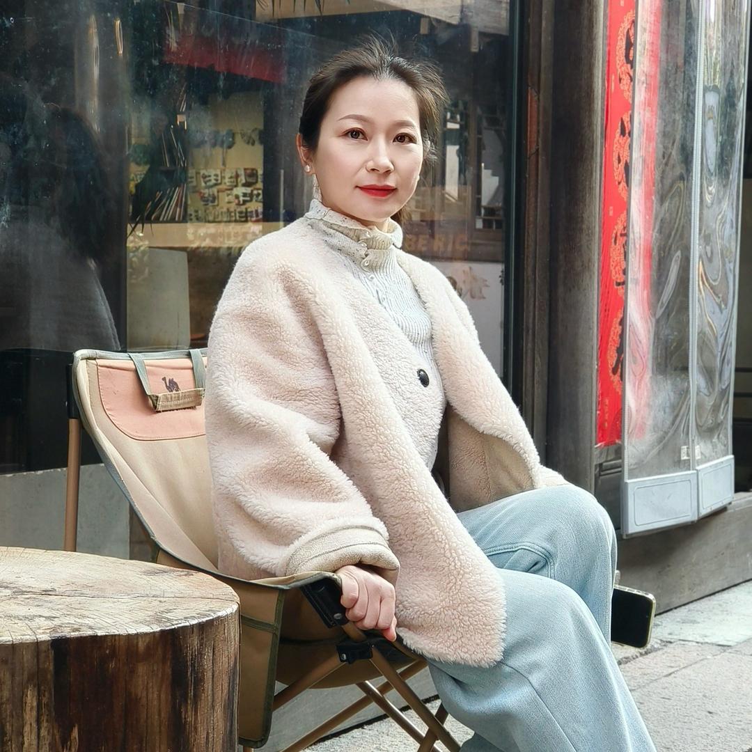 灿灿家（旅游人）
