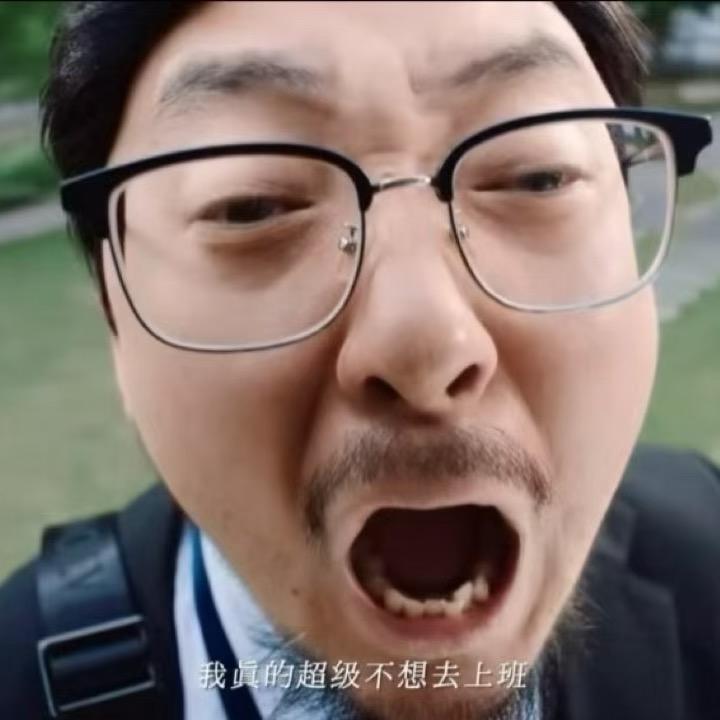 月牙湖畔客服小雪❤️